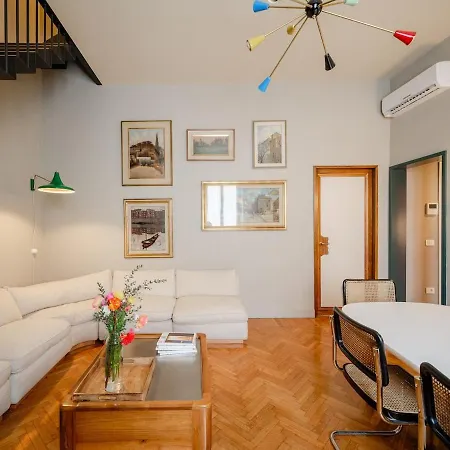 Angiolo - Spacious & Elegant Duplex In