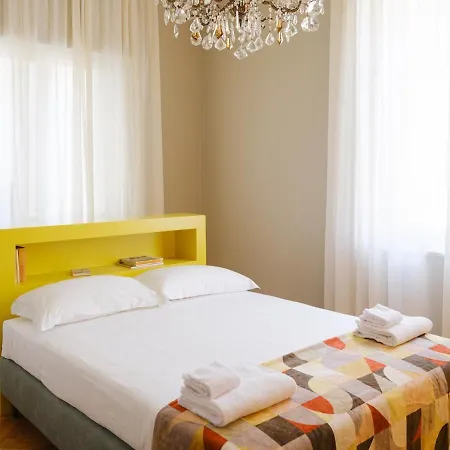 Angiolo - Spacious & Elegant Duplex In * Florencja